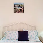 Апартаменты Lover's Paradise: 3br 2 Min From The *
