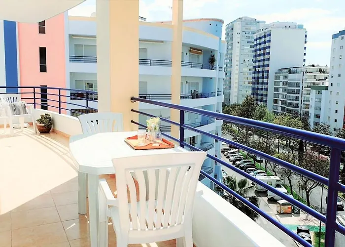 Apartamento Lover's Paradise: 3br 2 Min From The