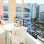 Appartement Lover's Paradise: 3br 2 Min From The