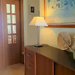 Lover's Paradise: 3br 2 Min From The * Quarteira