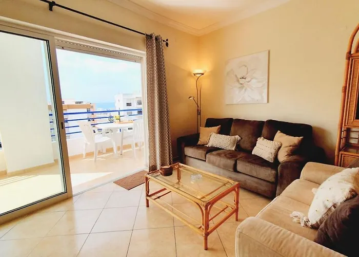 Lover's Paradise: 3br 2 Min From The Appartement *