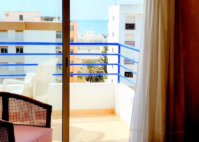 Lover's Paradise: 3br 2 Min From The Apartment *
